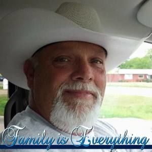 Meet your Posher, Nickie